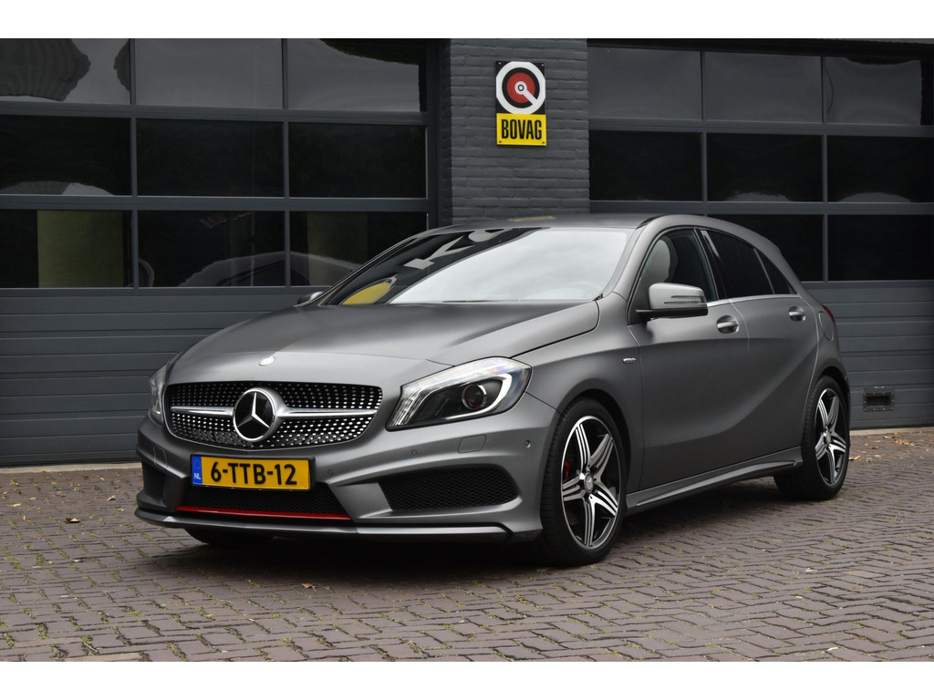 52561625-28.jpg